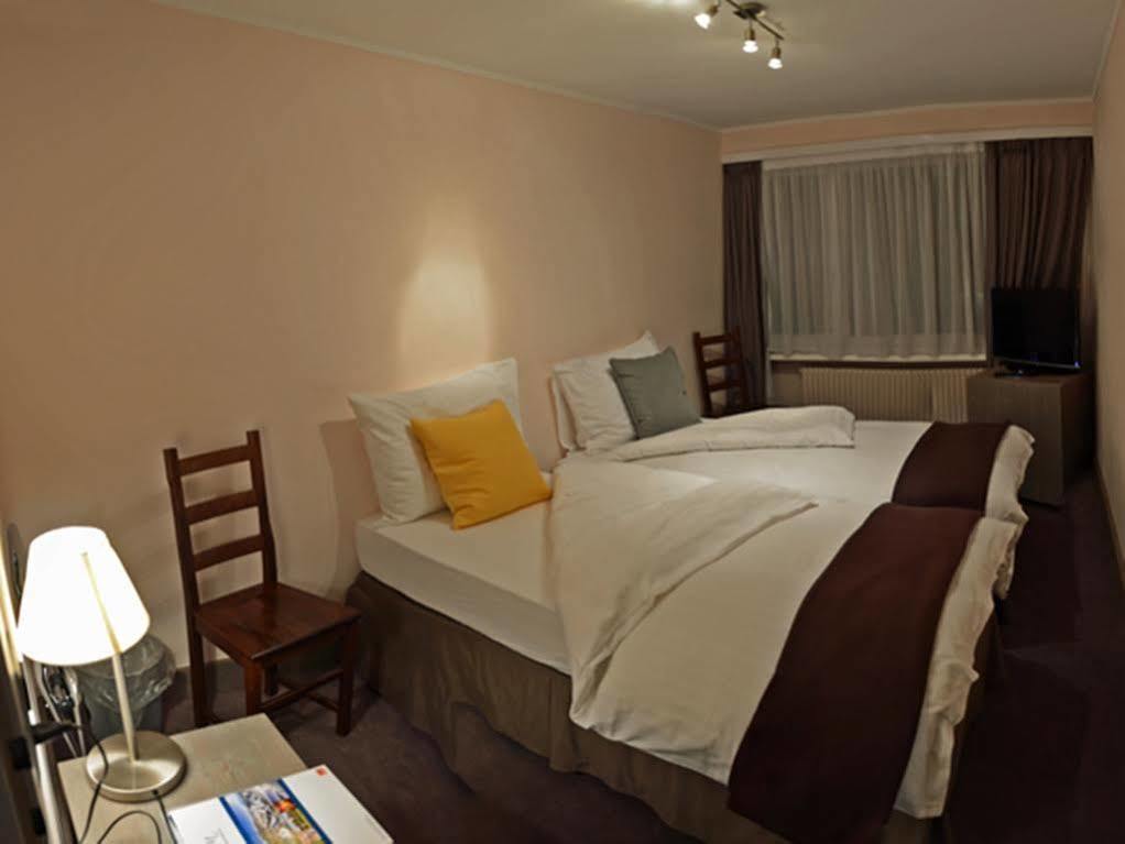 קראנס-מונטנה Hotel Central, Spa & Lounge Bar מראה חיצוני תמונה